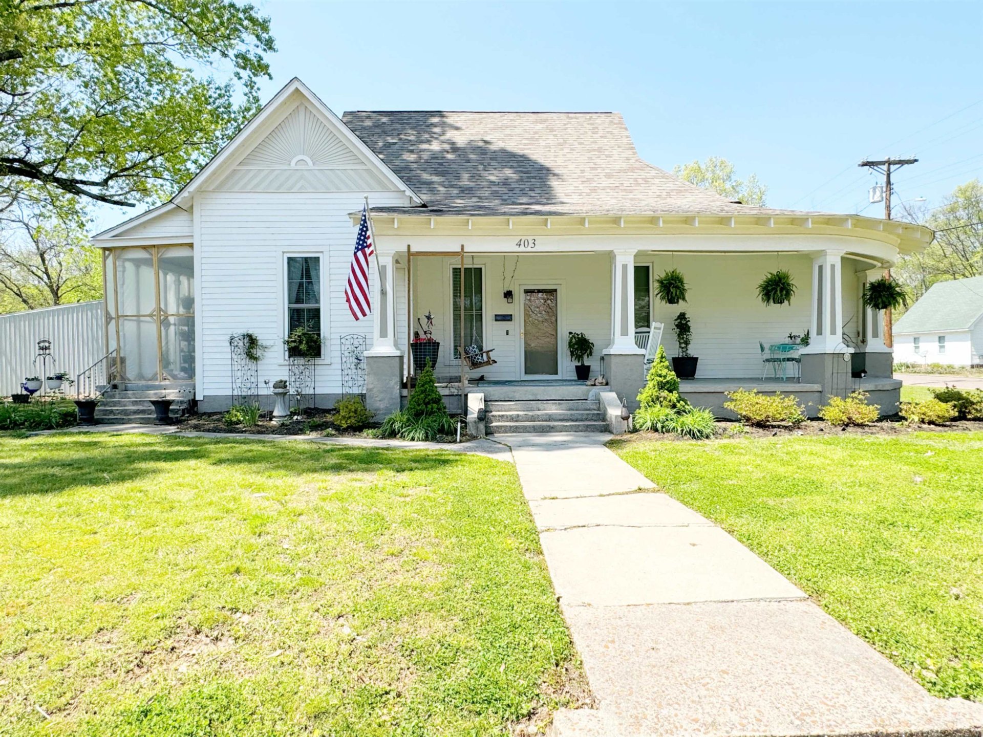 403 COLLEGE, Halls, TN, 38040-1517