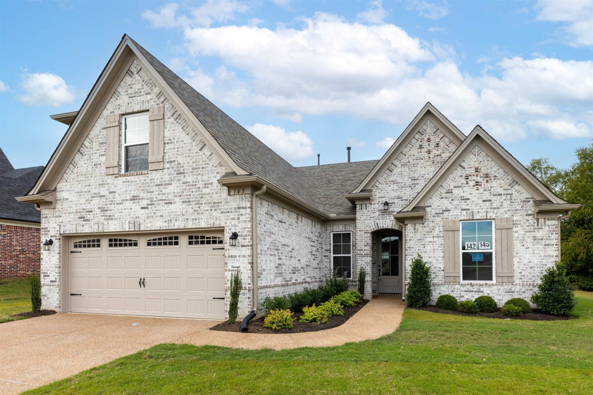 145 MISTY MEADOW, Oakland, TN, 38060