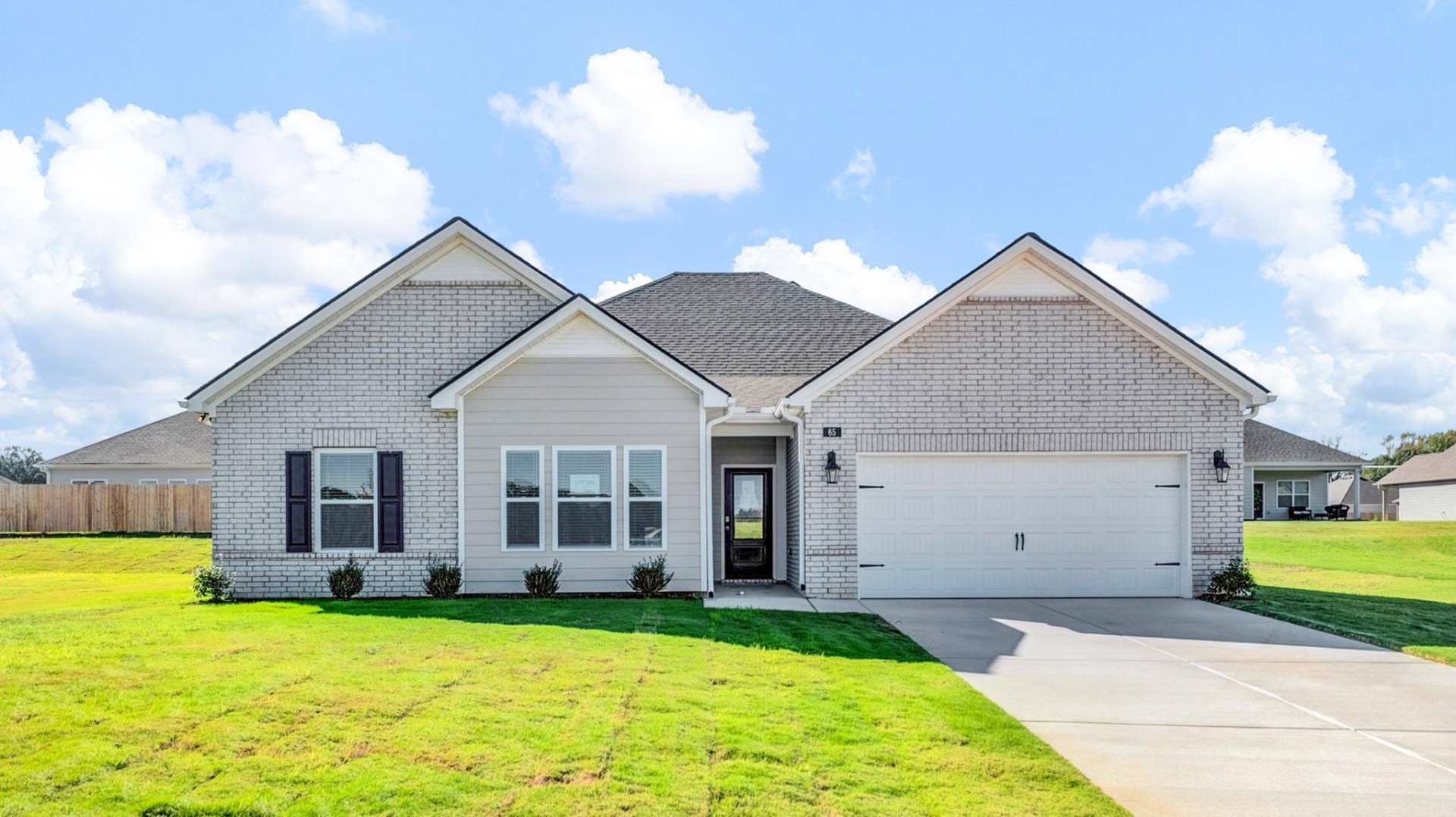 65 BURR OAK, Oakland, TN, 38060
