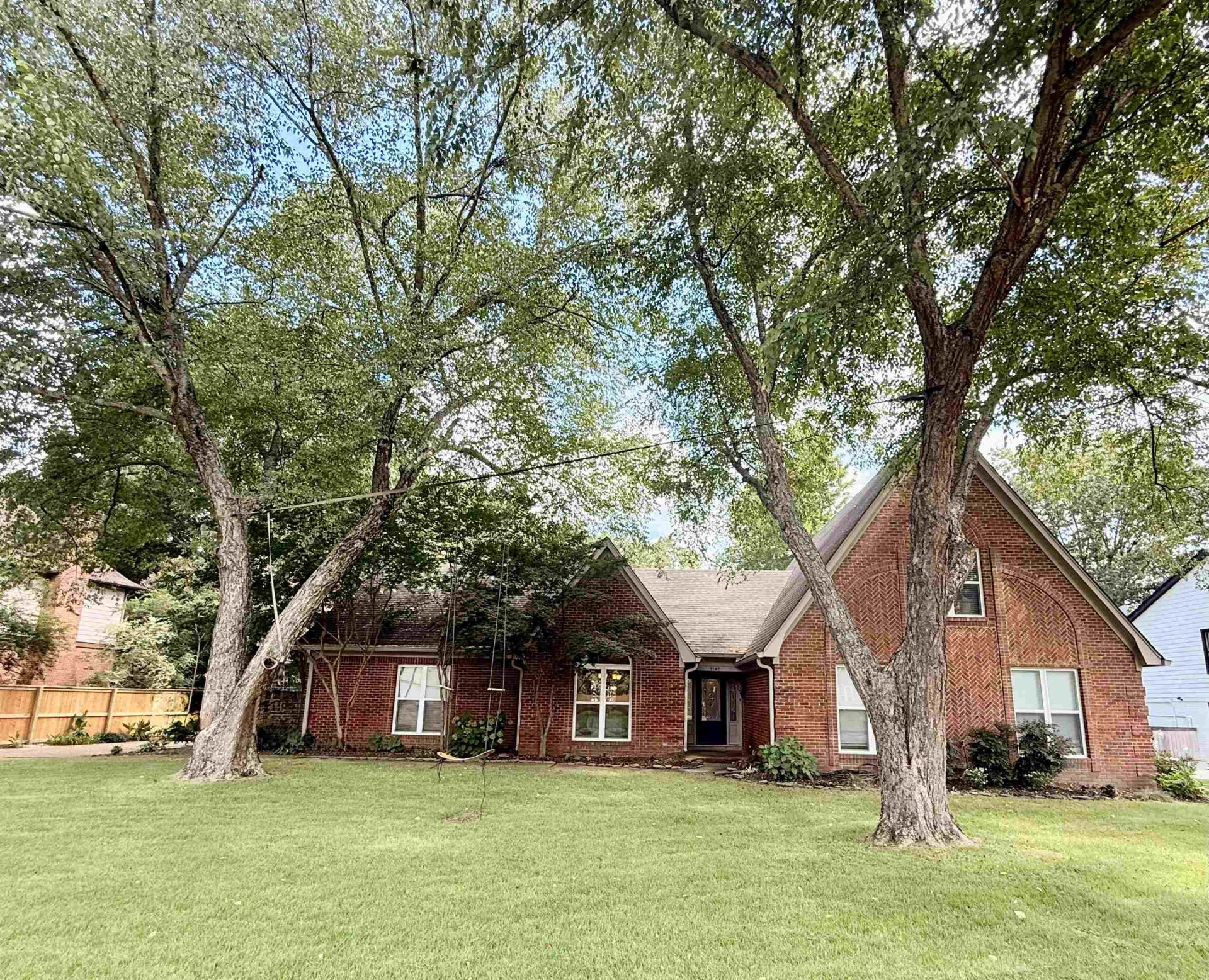 9140 FOX RIDGE, Germantown, TN, 38139