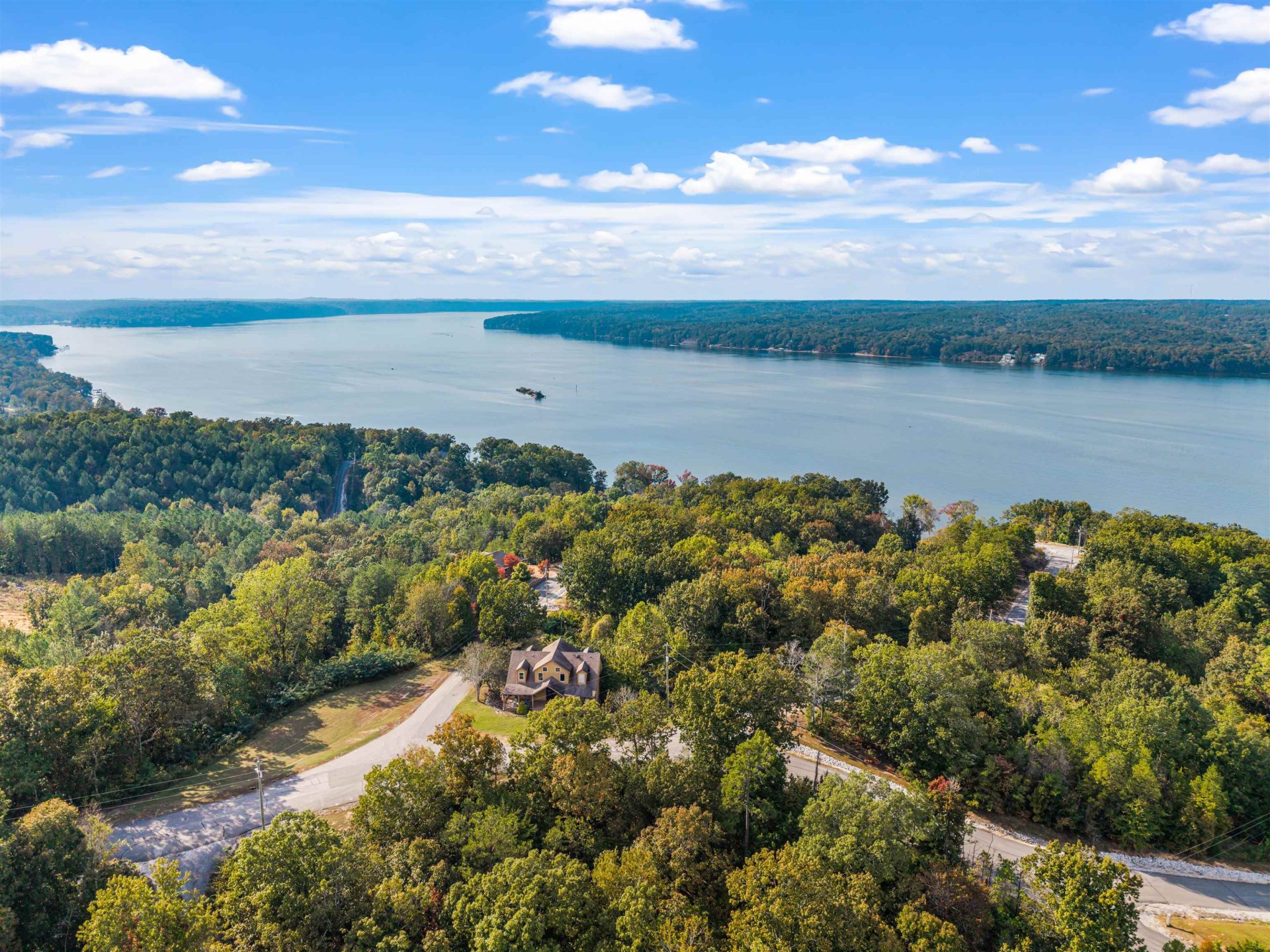 939 EAGLE POINT, Cherokee, AL, 35616