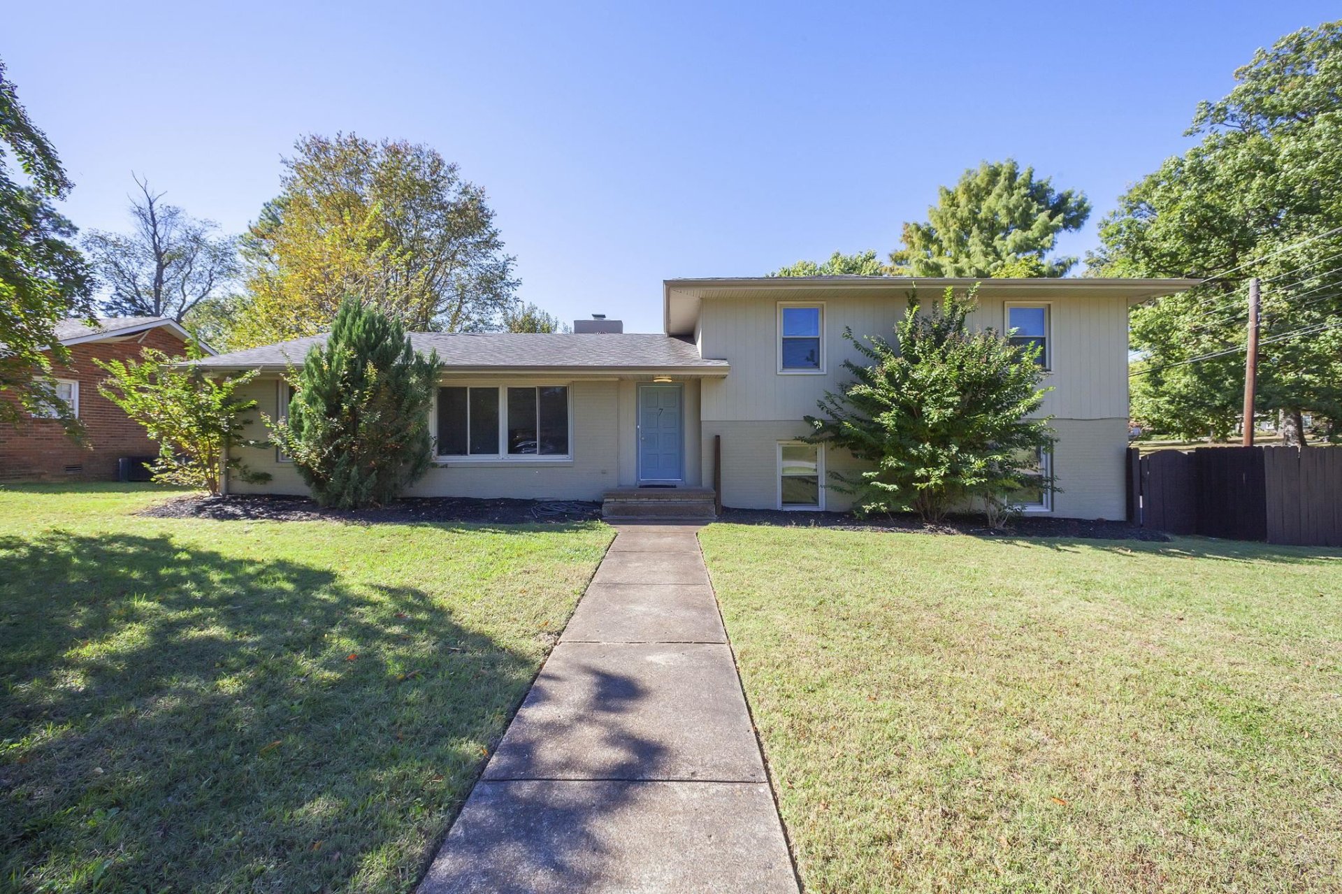 7 ROBINHOOD, Jackson, TN, 38305