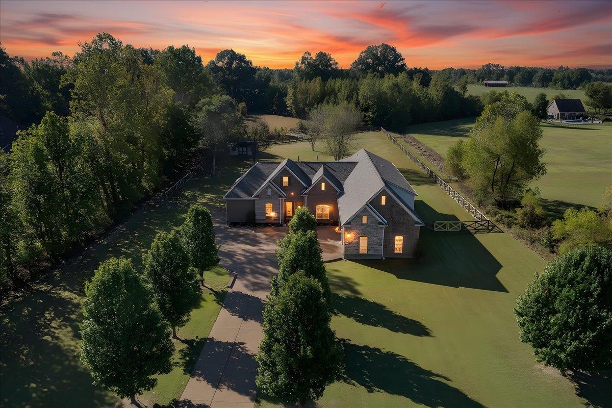 8405 SARTORI, Millington, TN, 38053