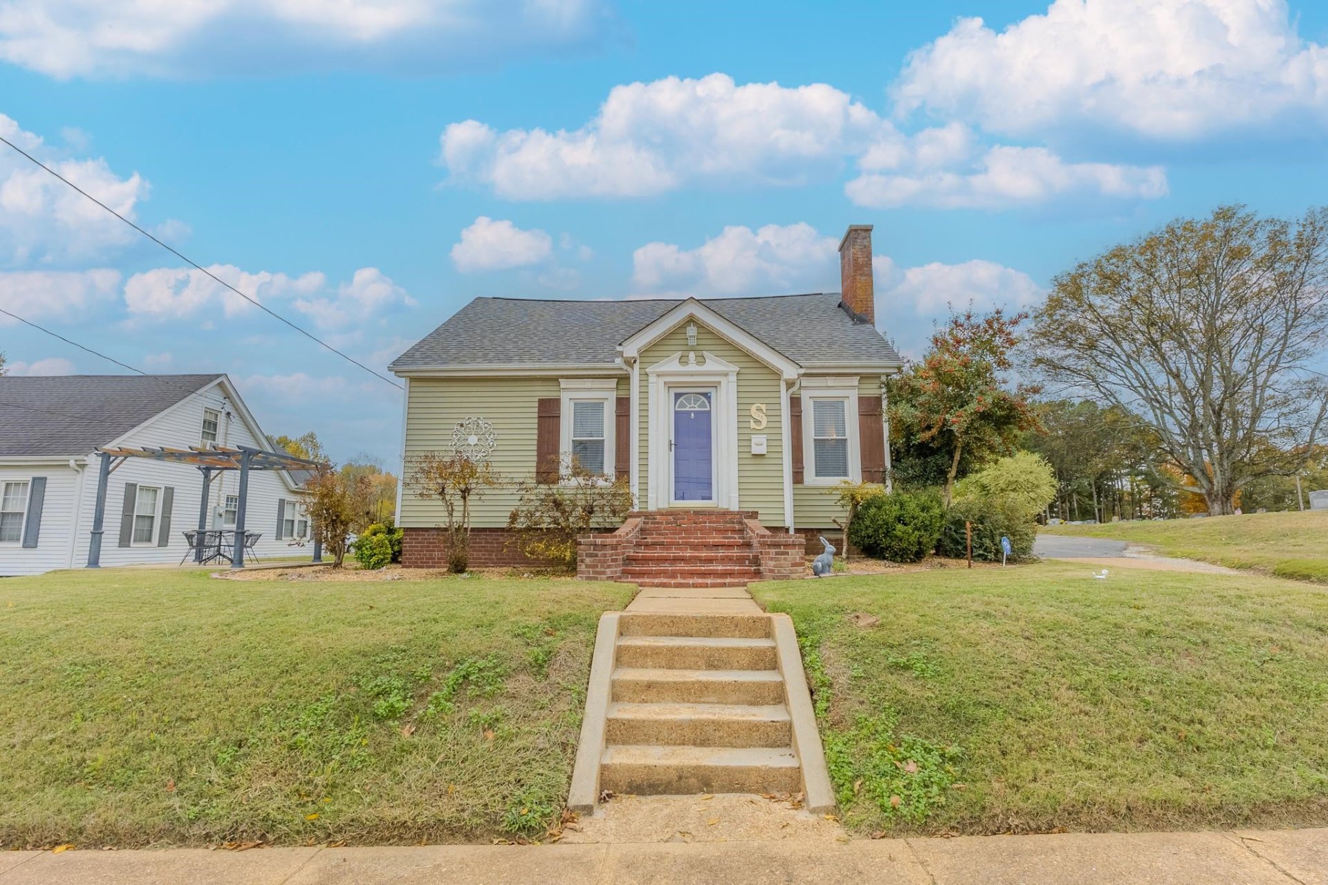 731 TIGRETT, Halls, TN, 38040