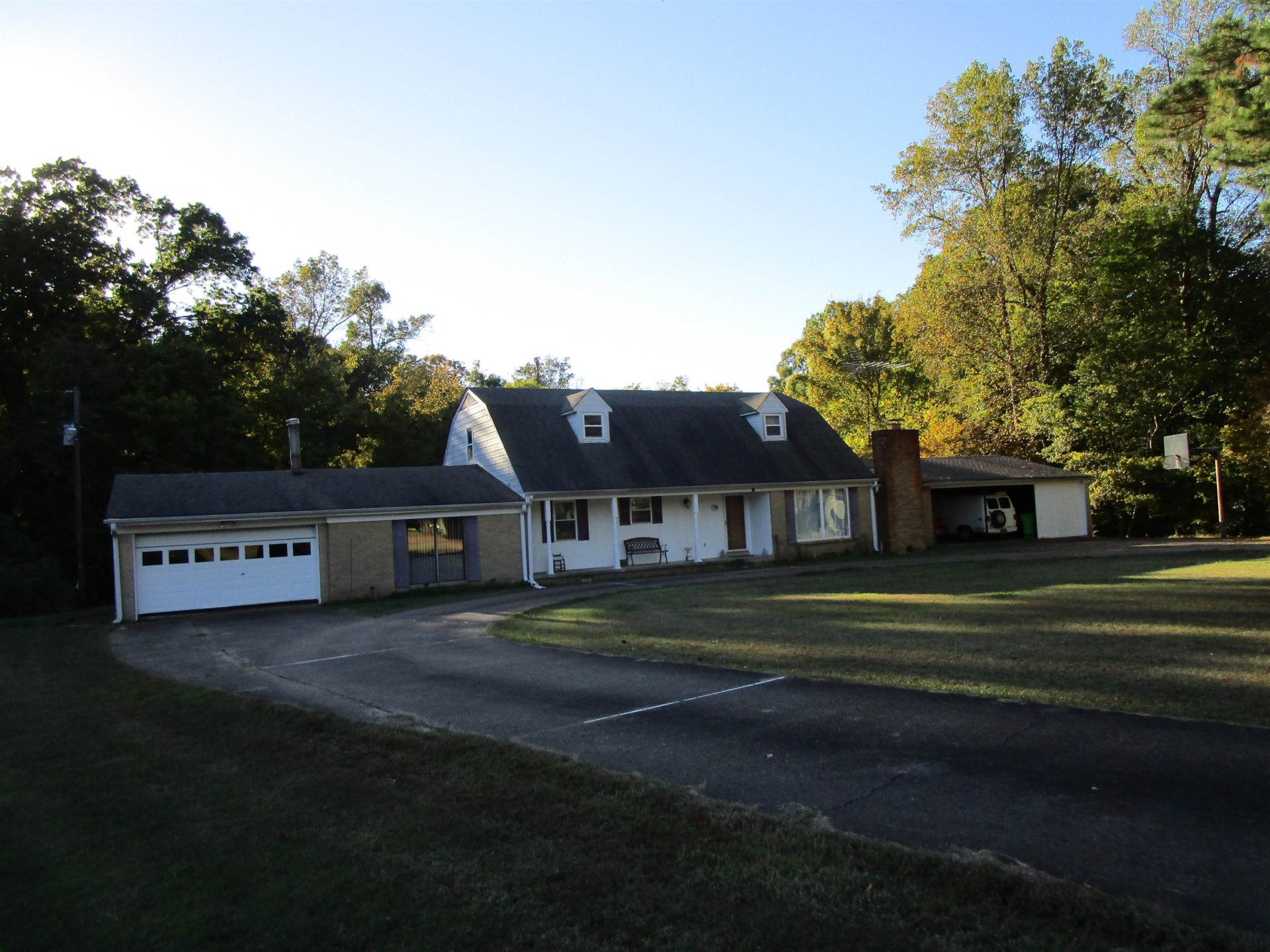 79 MARSHALL, Millington, TN, 38053