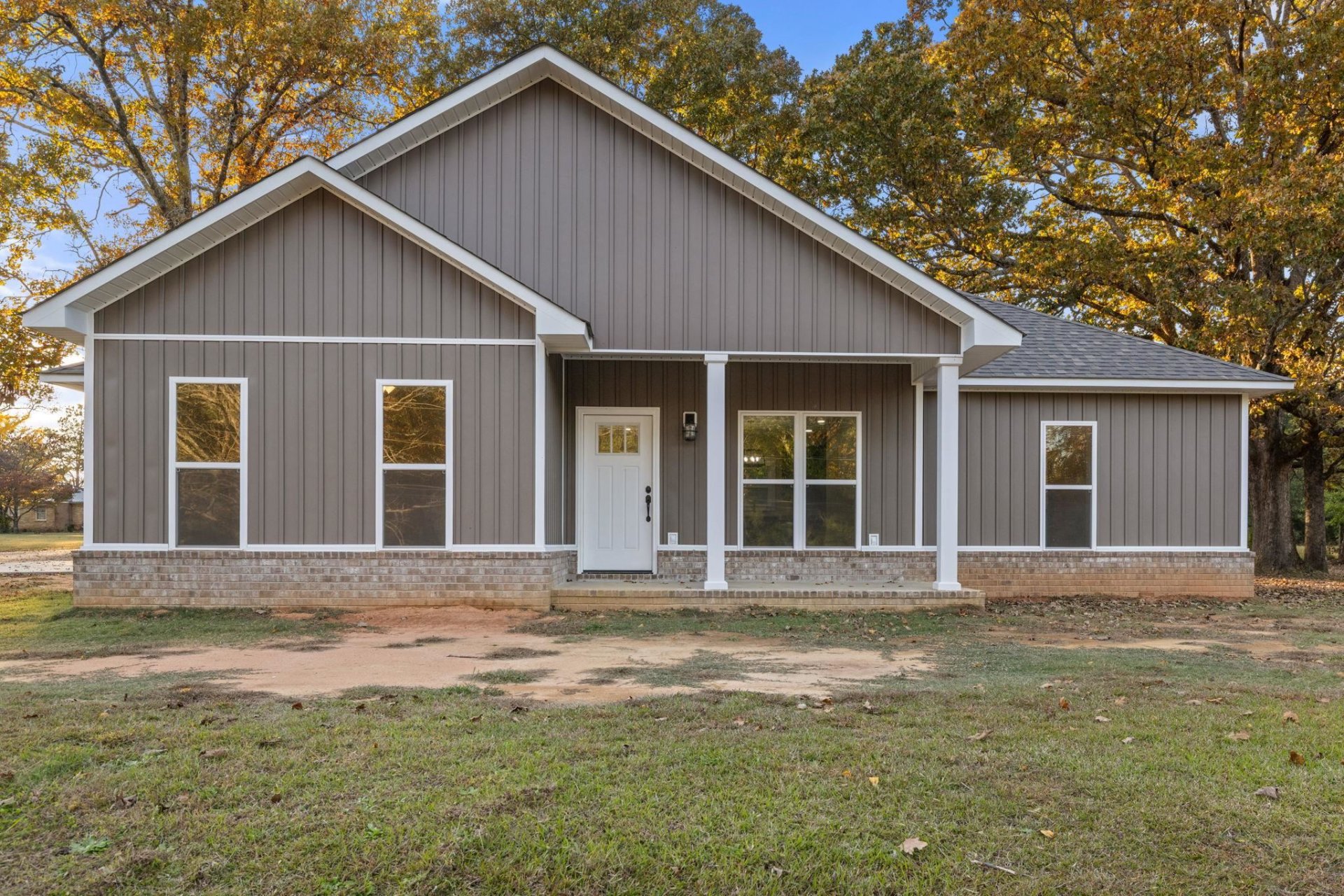 215 COUNTY ROAD 218, Corinth, MS, 38834
