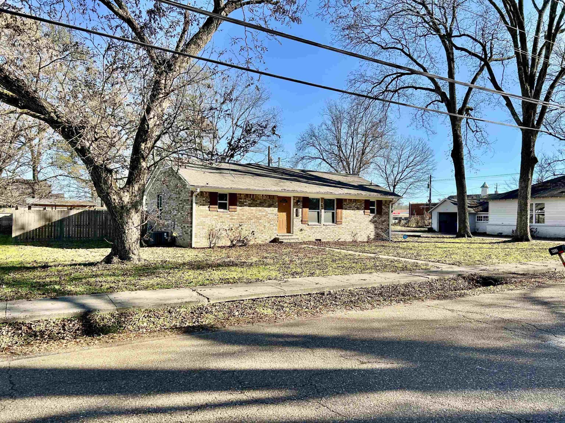 402 WEST, Somerville, TN, 38068