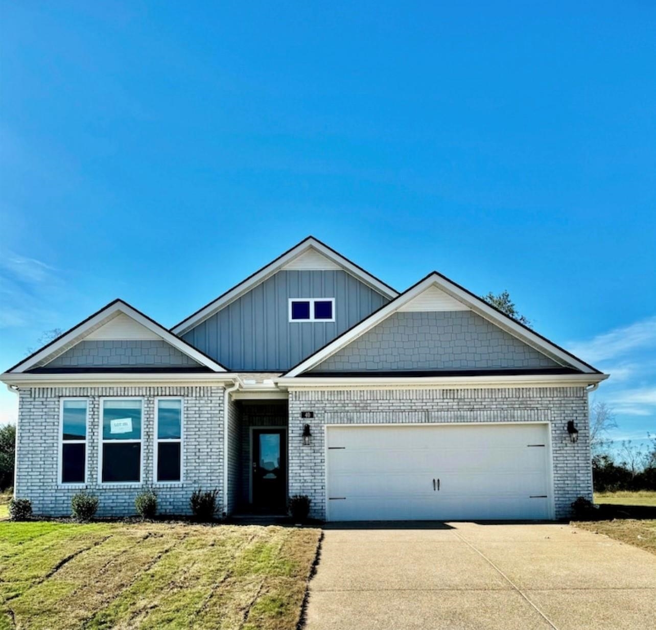 225 KIPLING, Oakland, TN, 38060