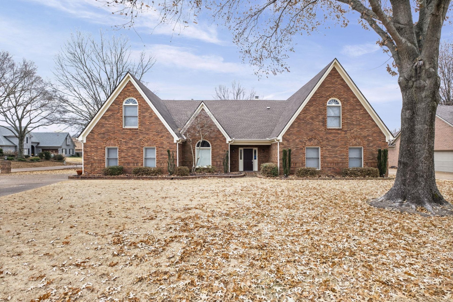 3339 PEMBROKE ELLIS, Bartlett, TN, 38133