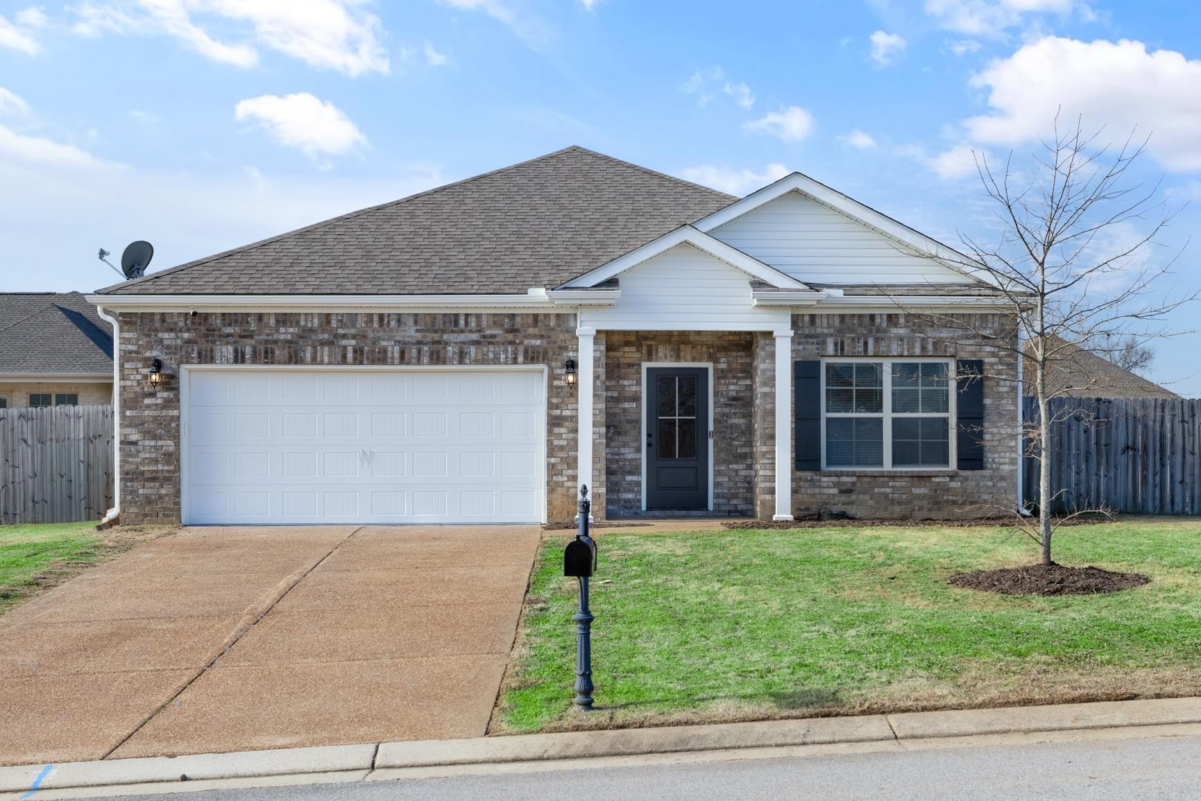 250 LILLY, Oakland, TN, 38060