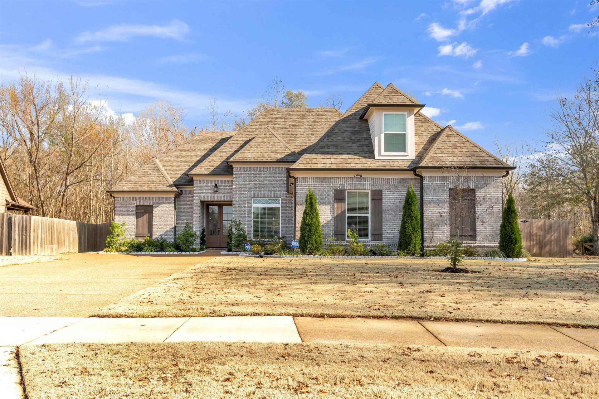 4998 FARMLAND, Bartlett, TN, 38002