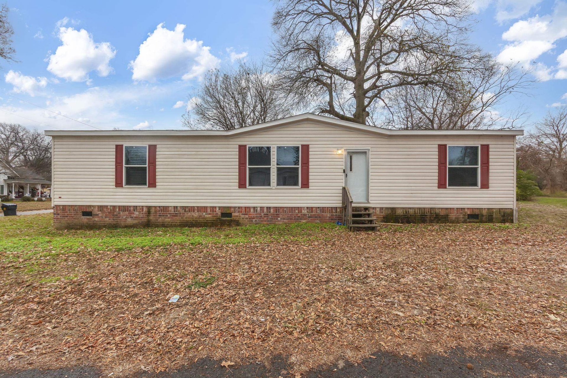 419 BROADWAY, Dyersburg, TN, 38024-4013
