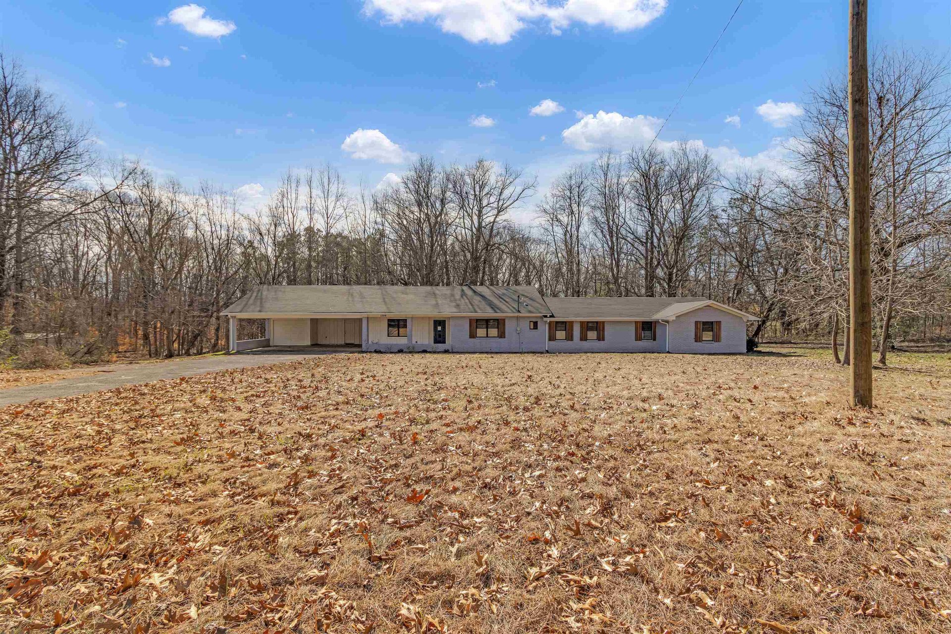 1296 MONASCO, Millington, TN, 38053