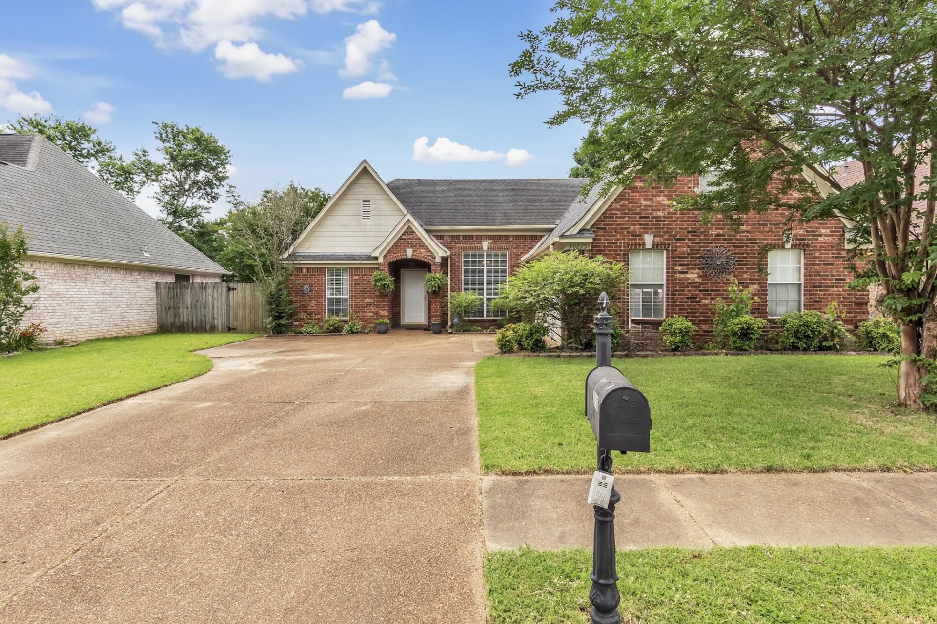 10215 GREEN MOSS, Cordova, TN, 38018