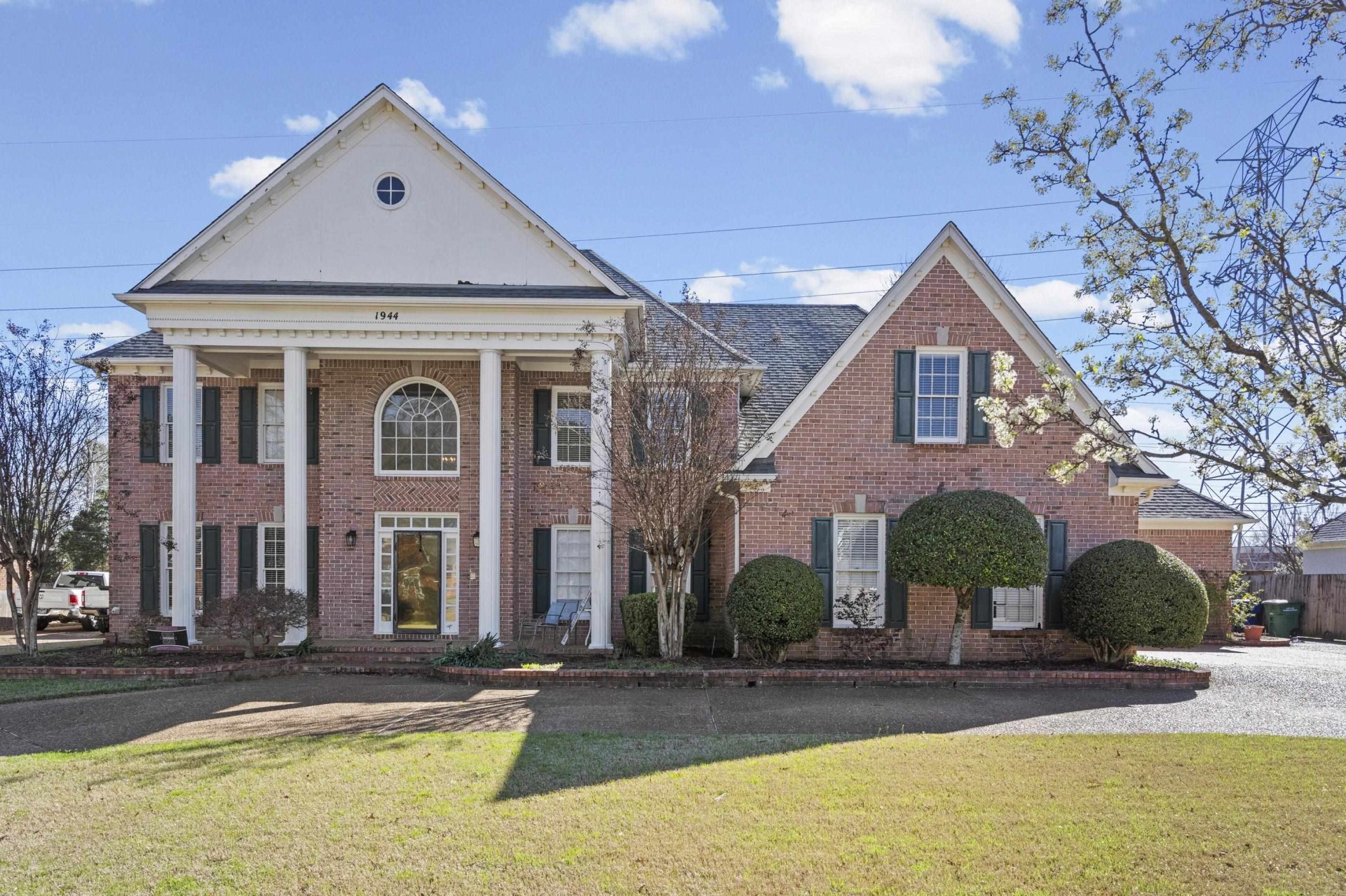 1944 SHEPARDS BUSH, Germantown, TN, 38139