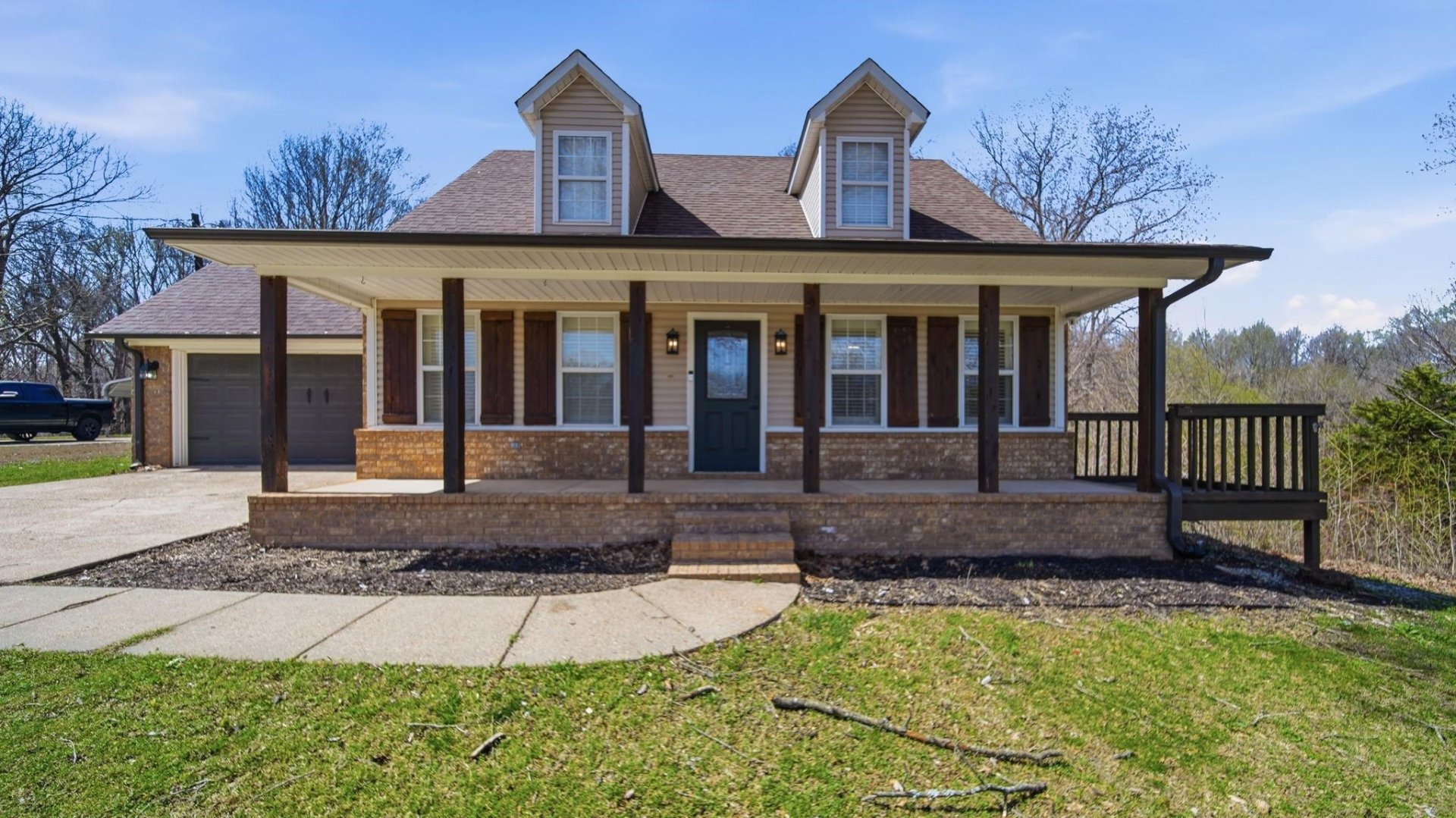 295 CHELSIA, Munford, TN, 38058