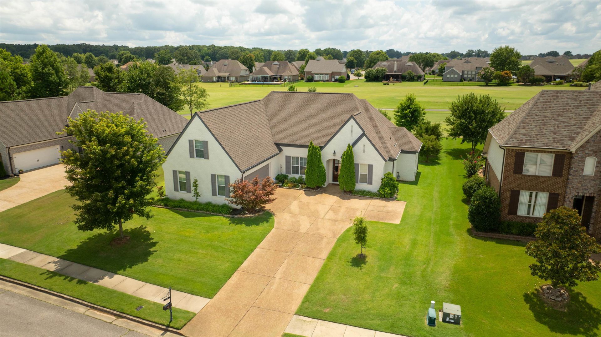 210 LINKS VIEW, Oakland, TN, 38060