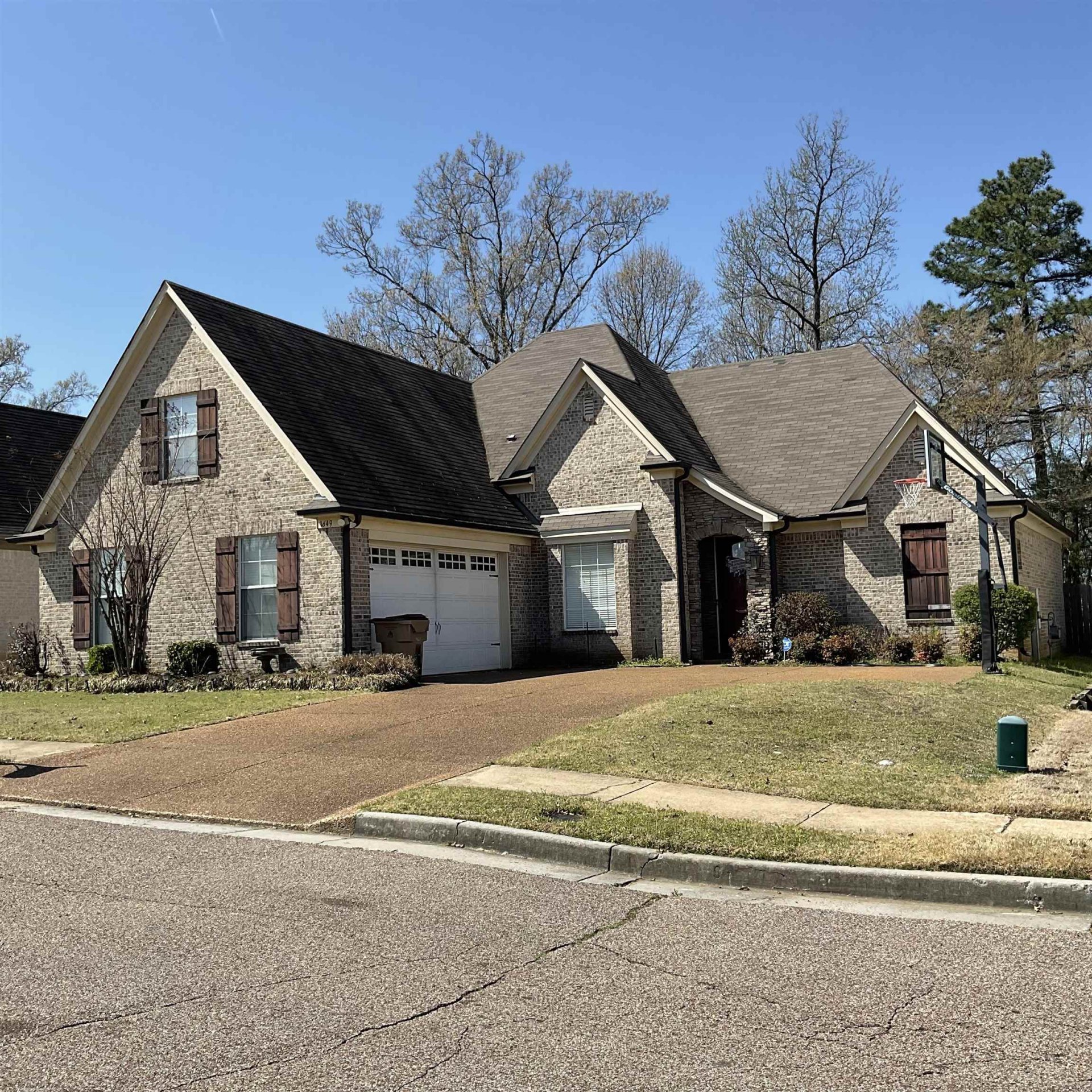 1649 BRIMHILL, Cordova, TN, 38016