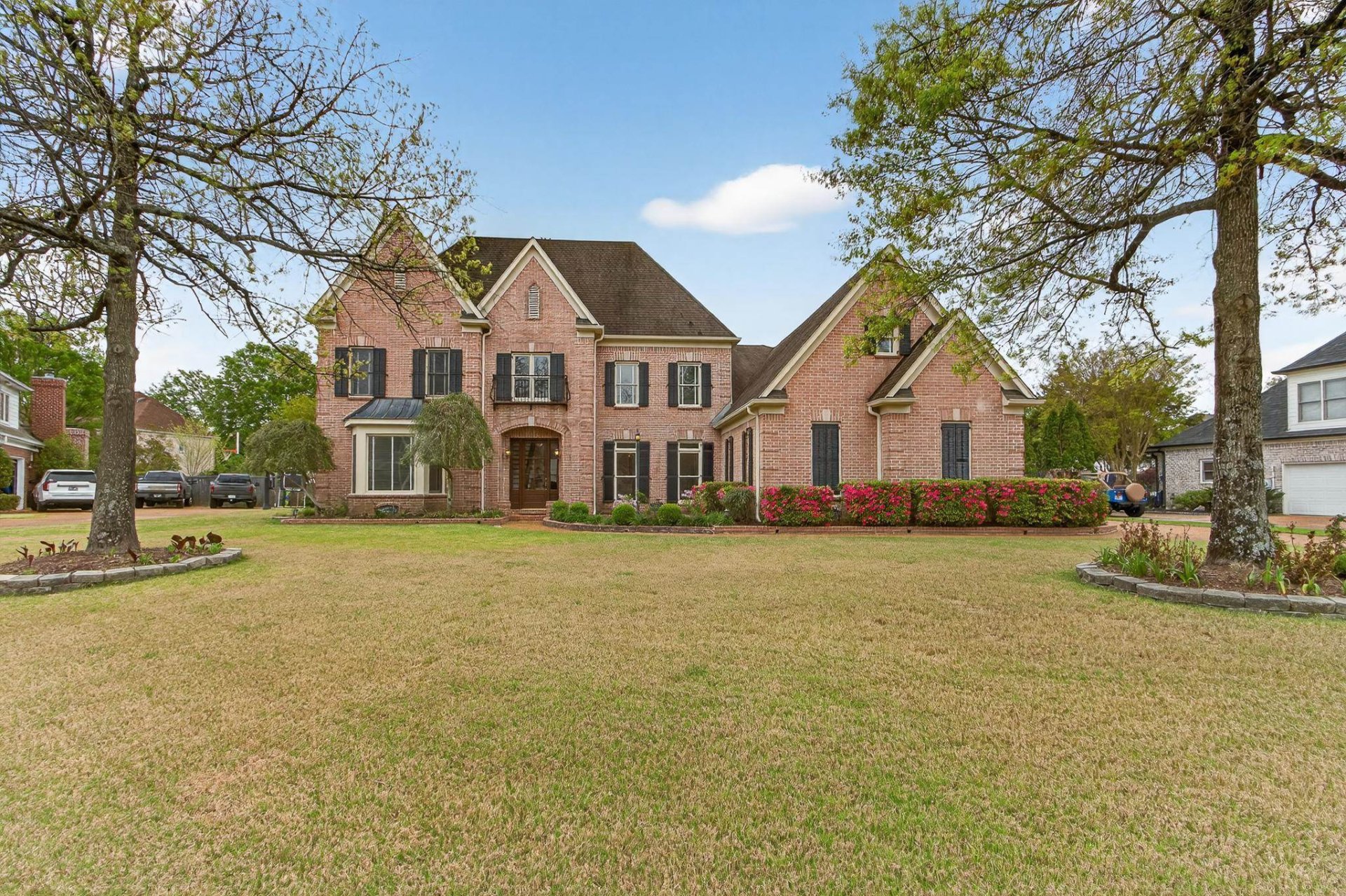 1766 DICKENS, Germantown, TN, 38139