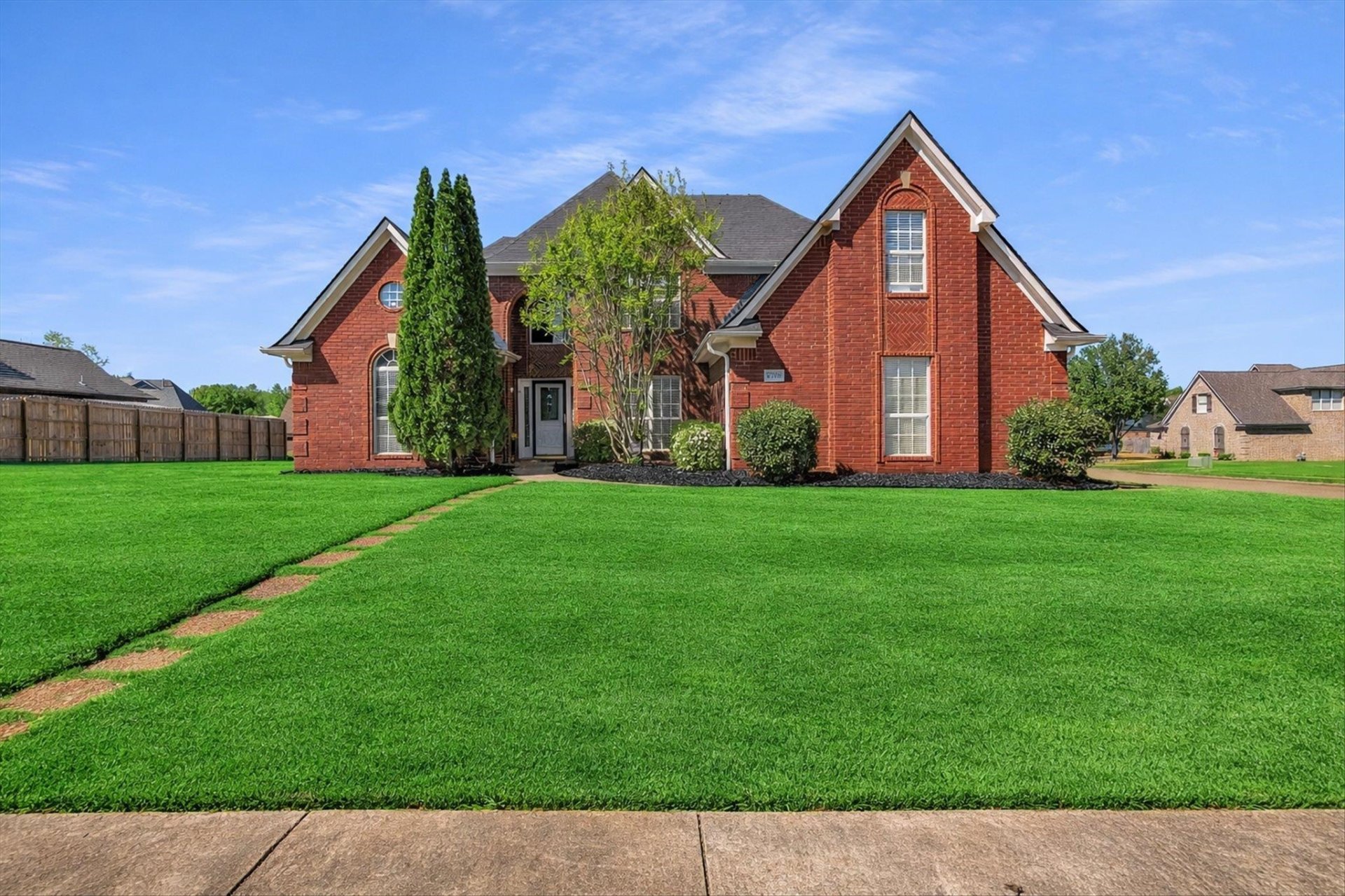 6700 BEAGLE, Bartlett, TN, 38002