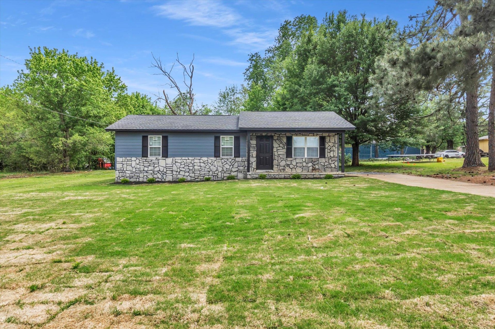 129 TATLOCK, Covington, TN, 38019