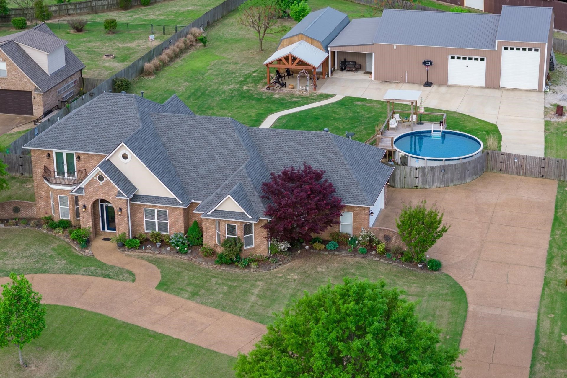 1233 DAWSON, Brighton, TN, 38011