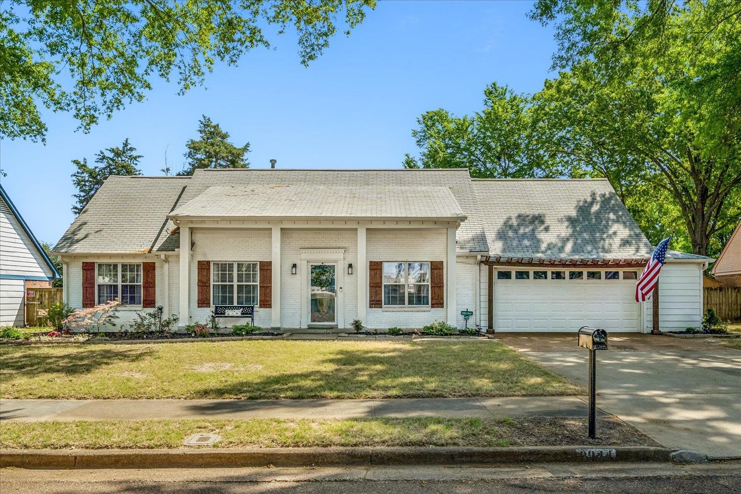 2944 CHARLES BRYAN, Bartlett, TN, 38134
