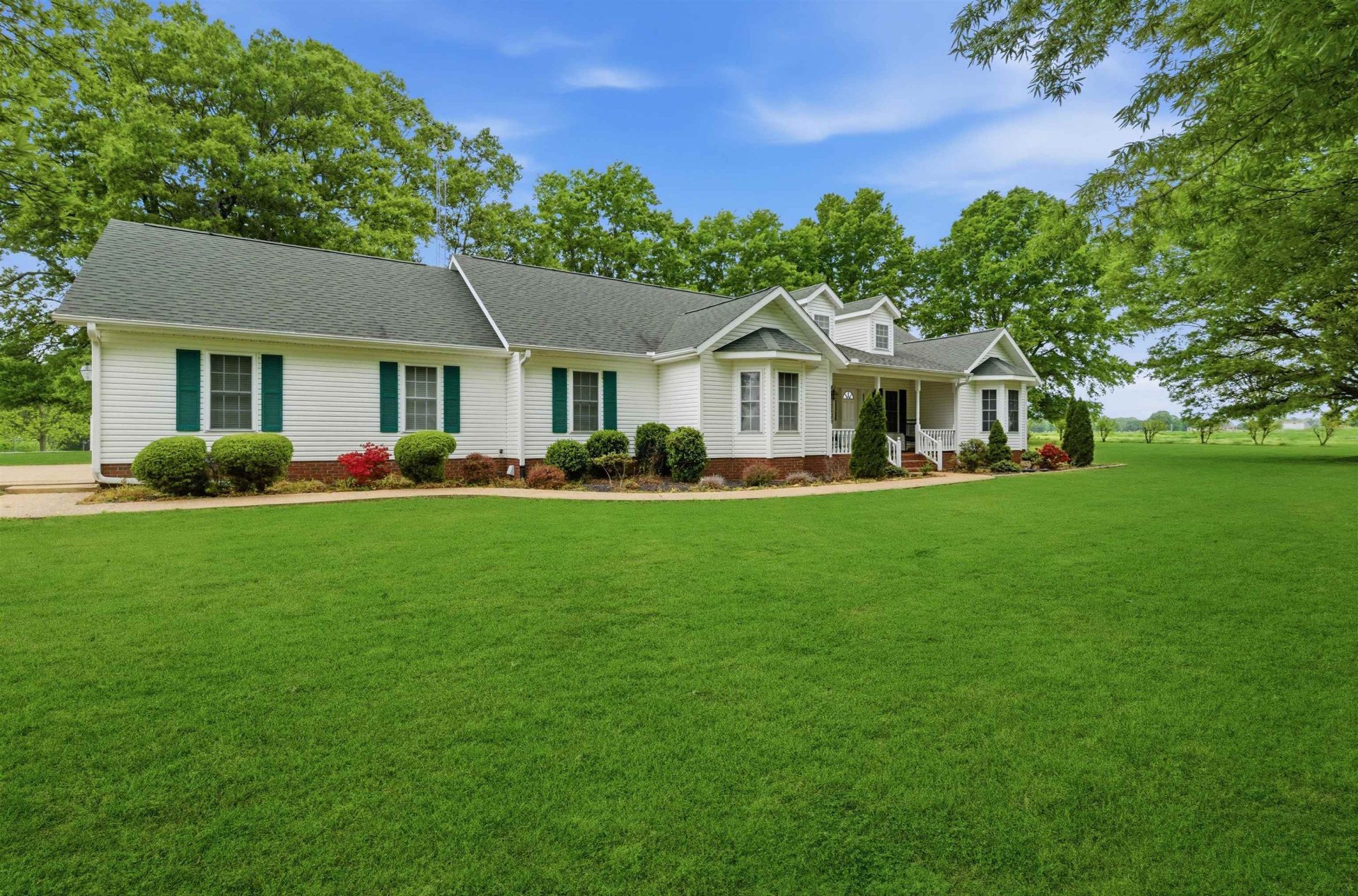 237 LUCK MADDEN, Humboldt, TN, 38343