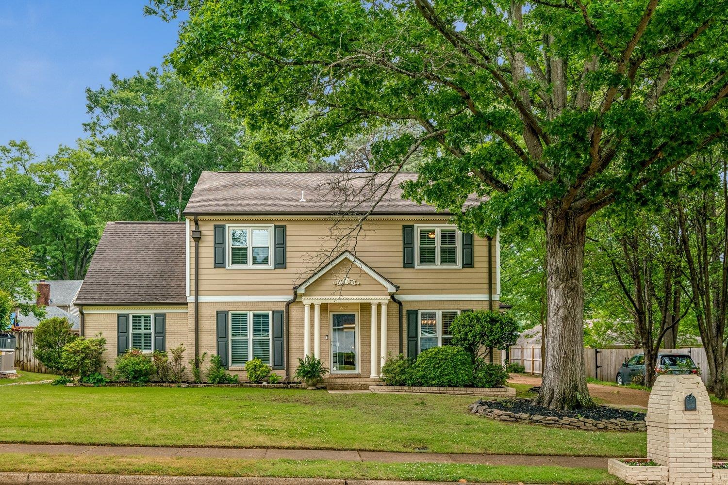 6955 BENT CREEK, Germantown, TN, 38138