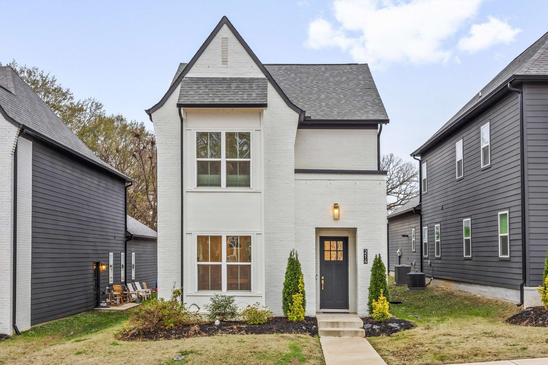 214 MCCOWAT, Jackson, TN, 38301-5272