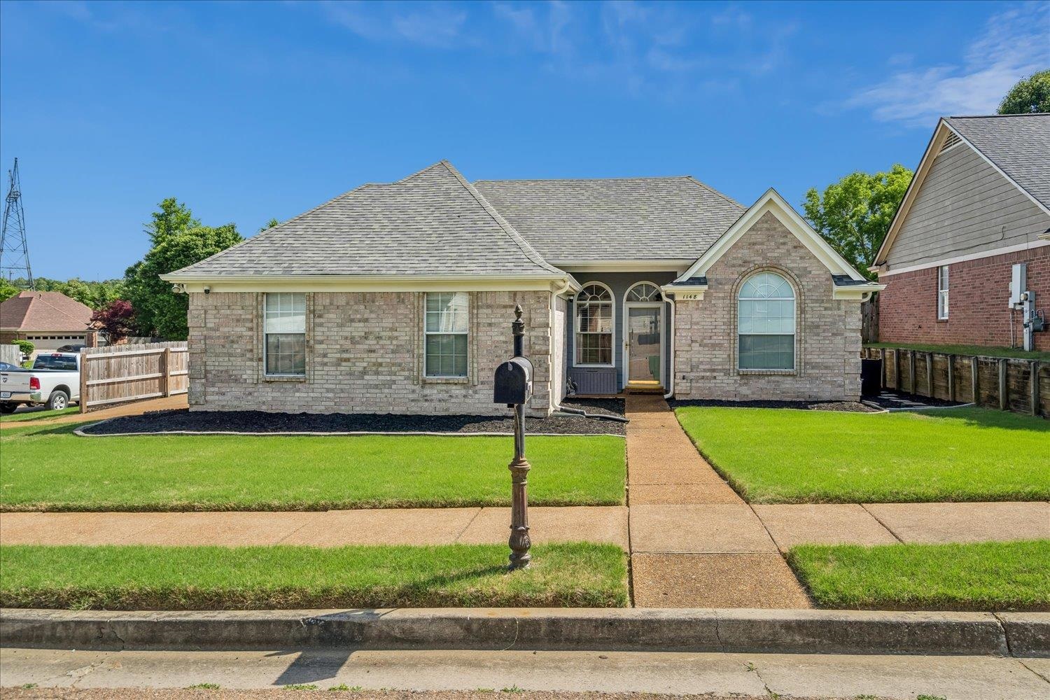 1148 BREEZY VALLEY, Cordova, TN, 38018