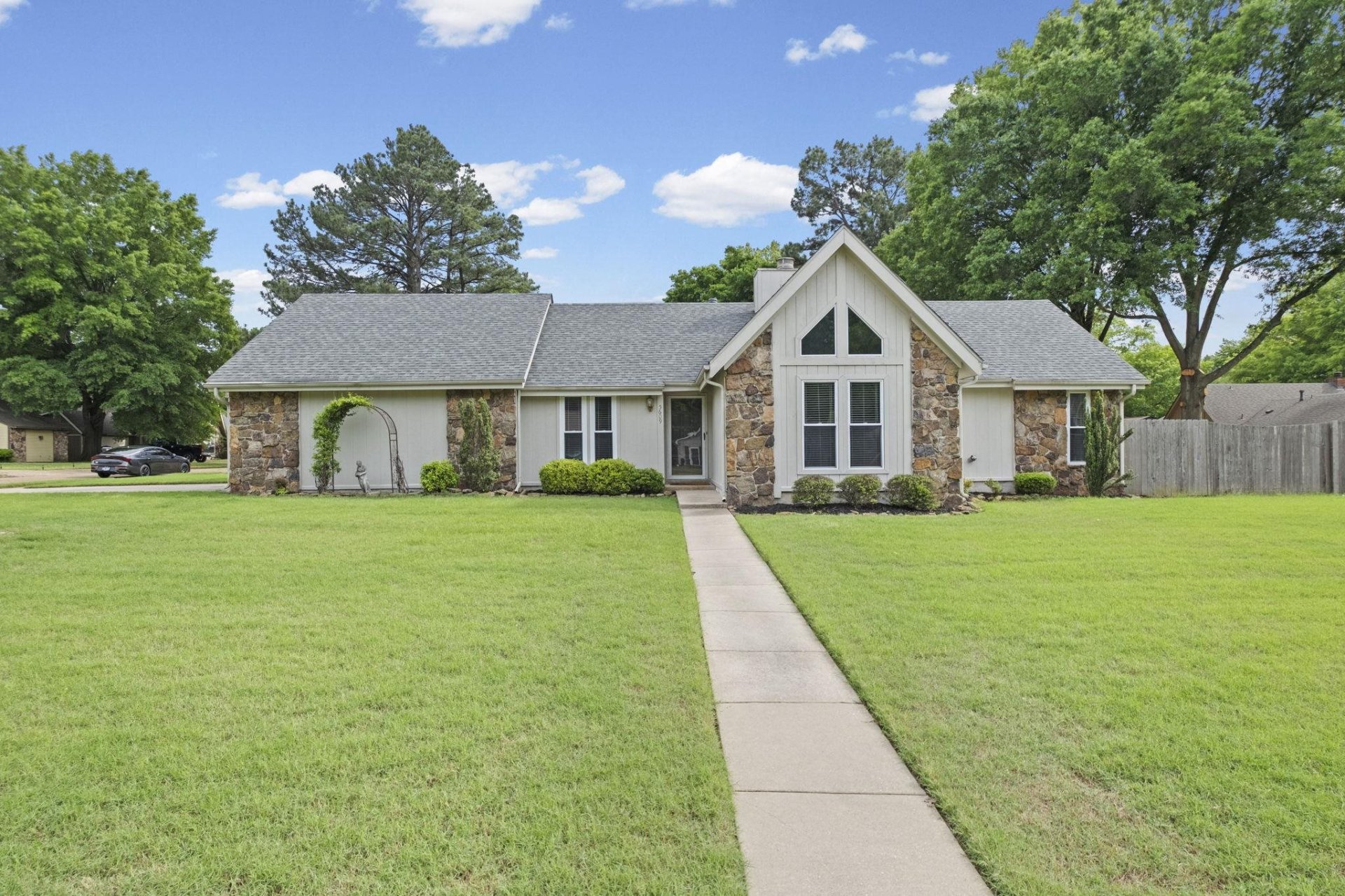 5609 ELMORE, Bartlett, TN, 38134