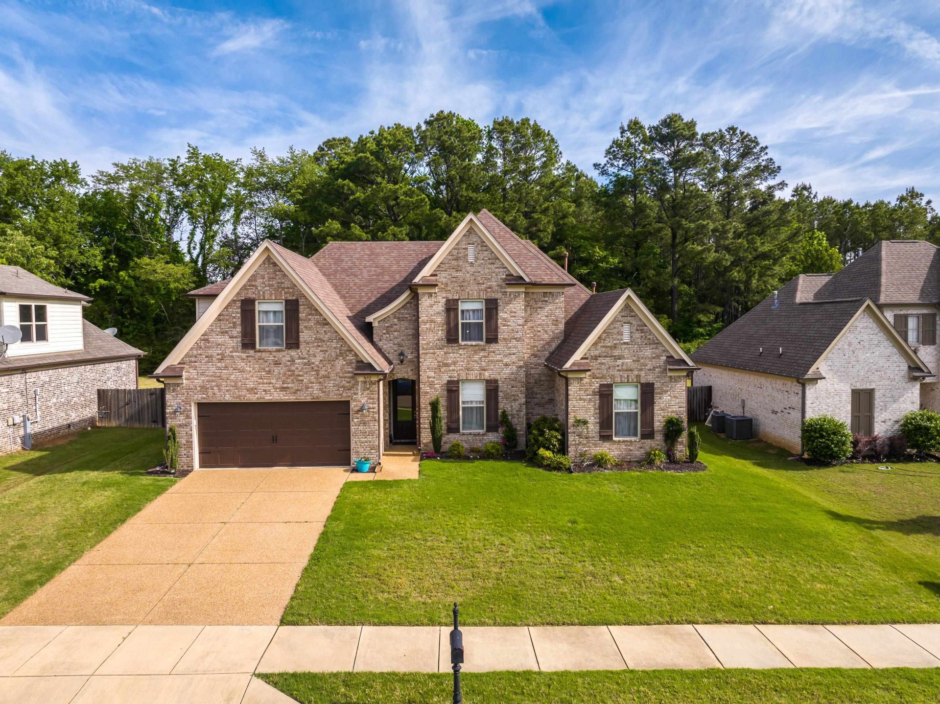 7652 ELPINE GRAY, Bartlett, TN, 38002