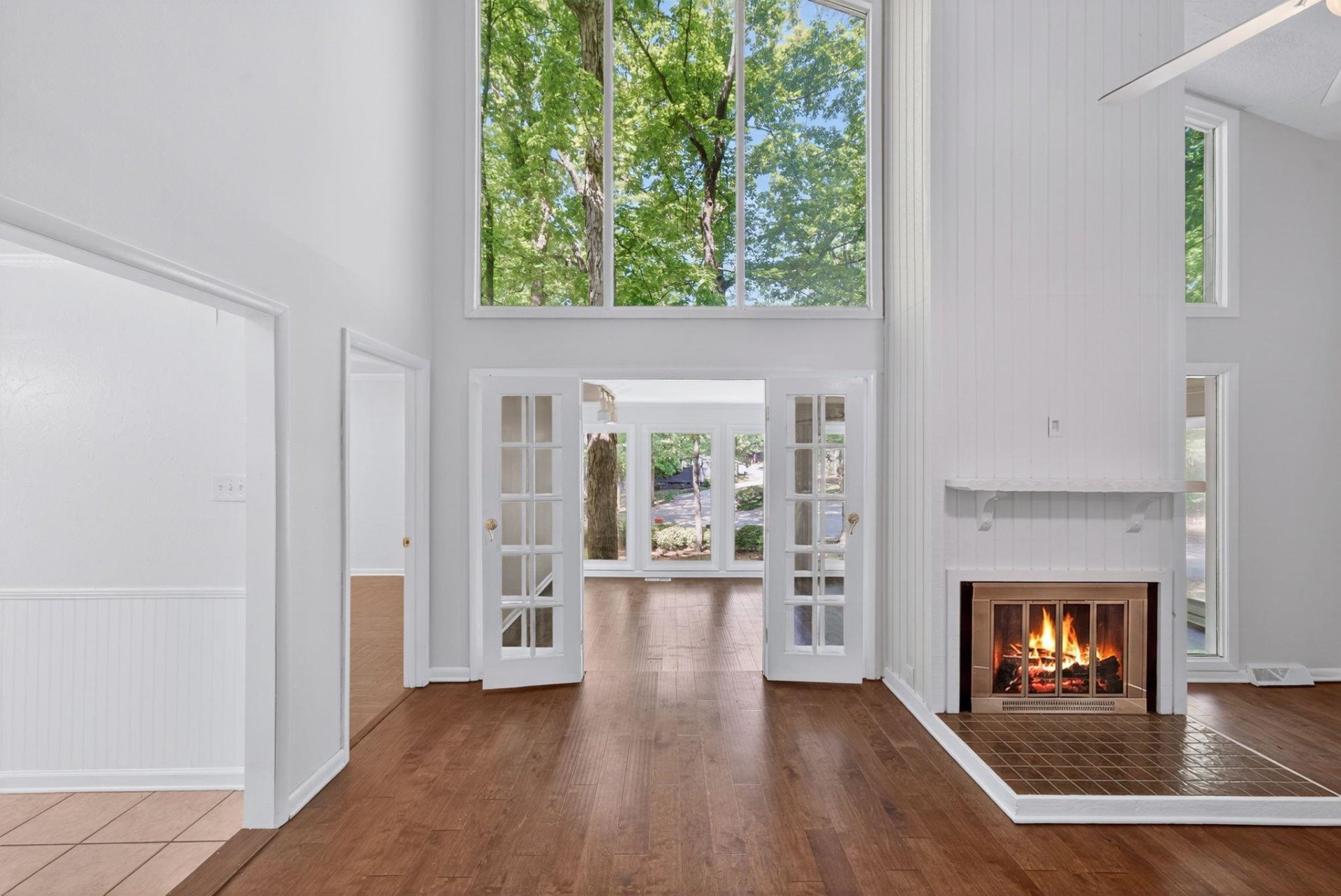 1104 PARKWAY, Jackson, TN, 38305-5008