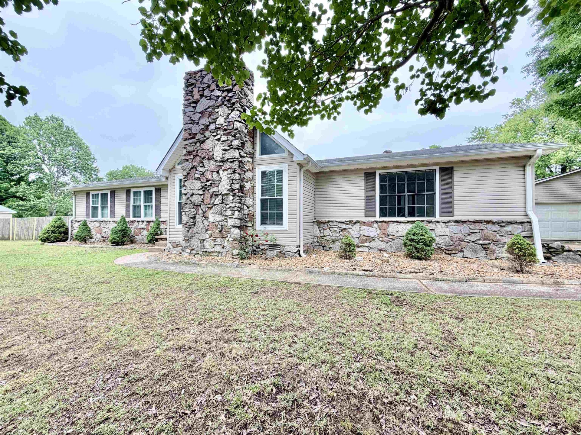 8 LAKE, Jackson, TN, 38301-7618