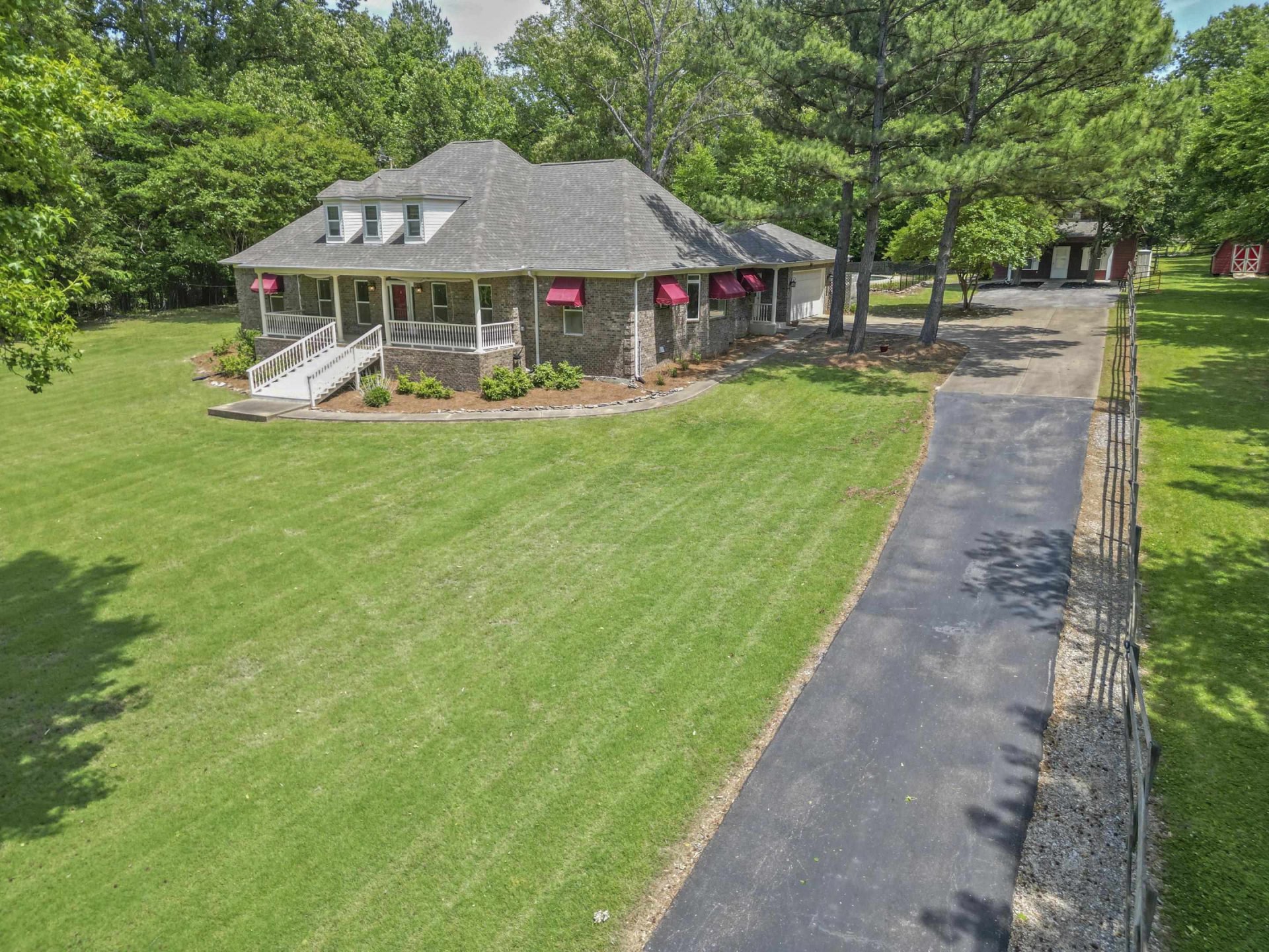 4250 OAK, Bartlett, TN, 38135