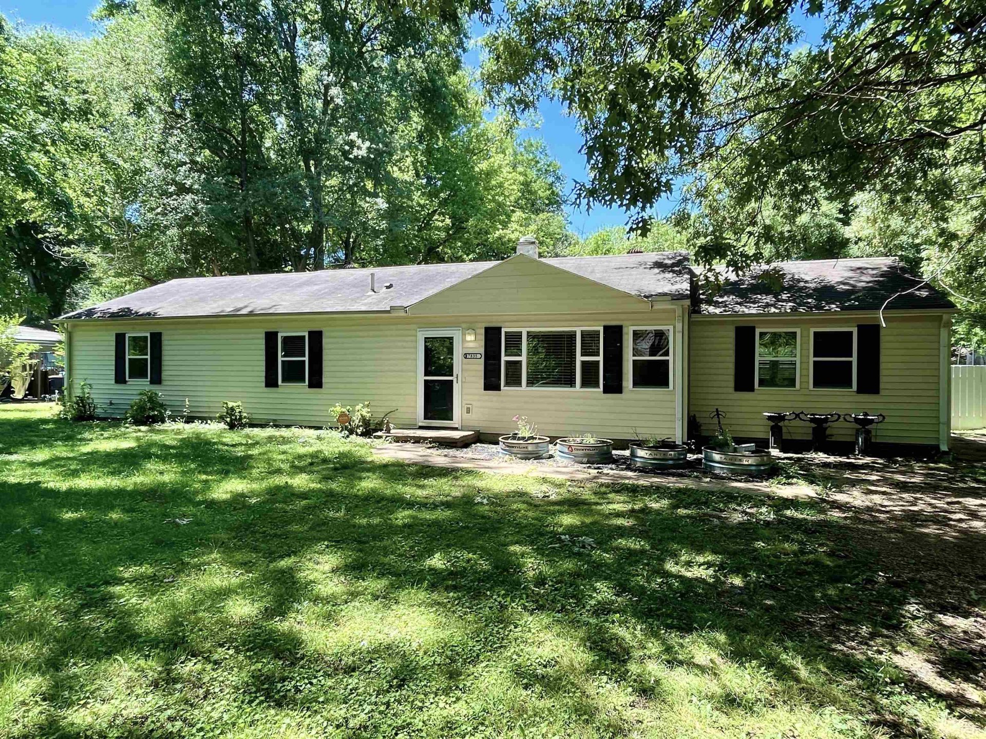 7835 CAPTAIN, Millington, TN, 38053