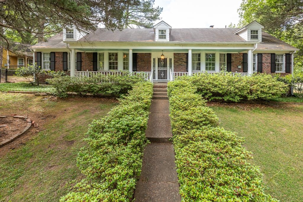 8643 POPLAR, Germantown, TN, 38138