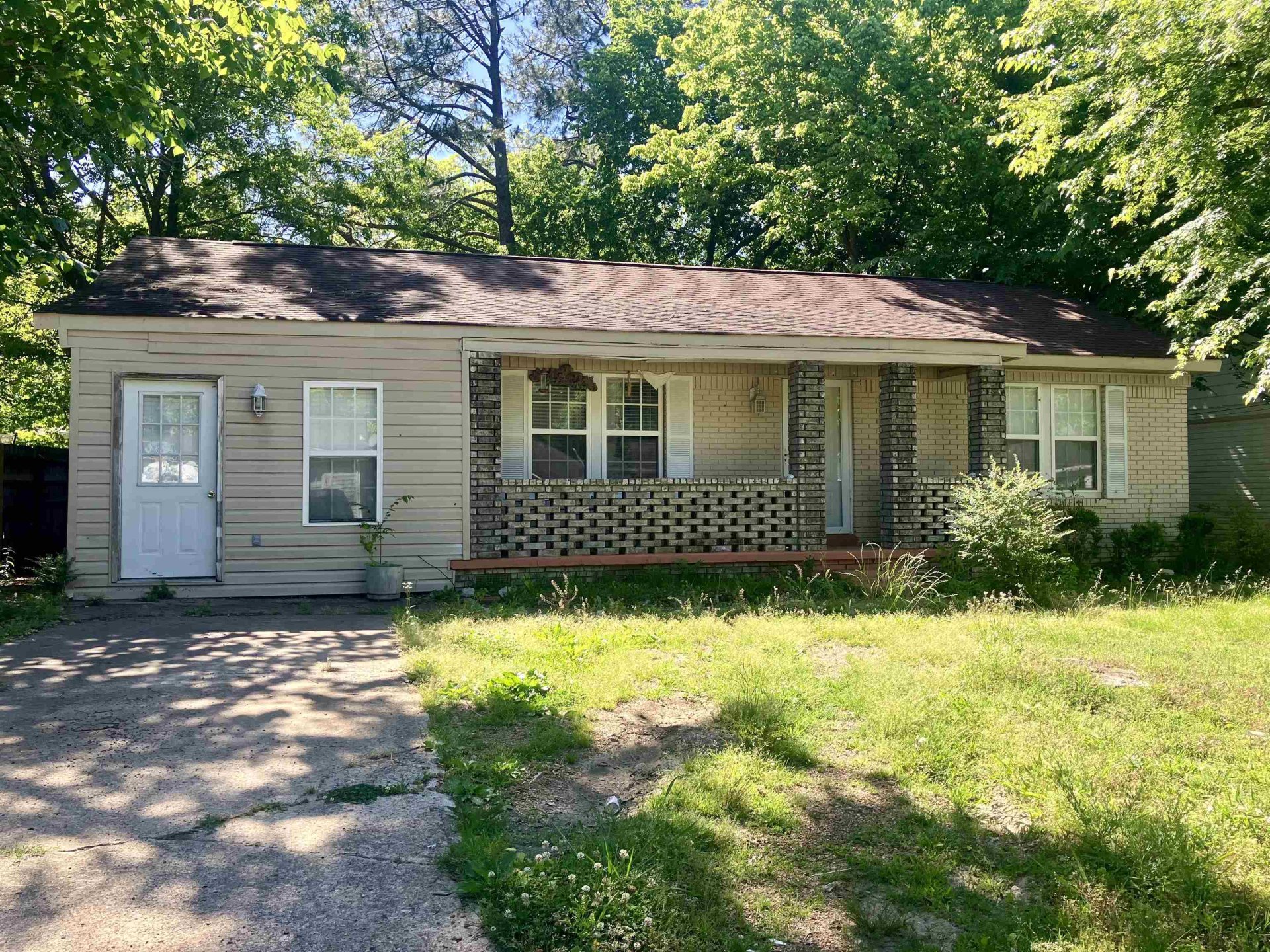 1112 EDGEWOOD, Brownsville, TN, 38012