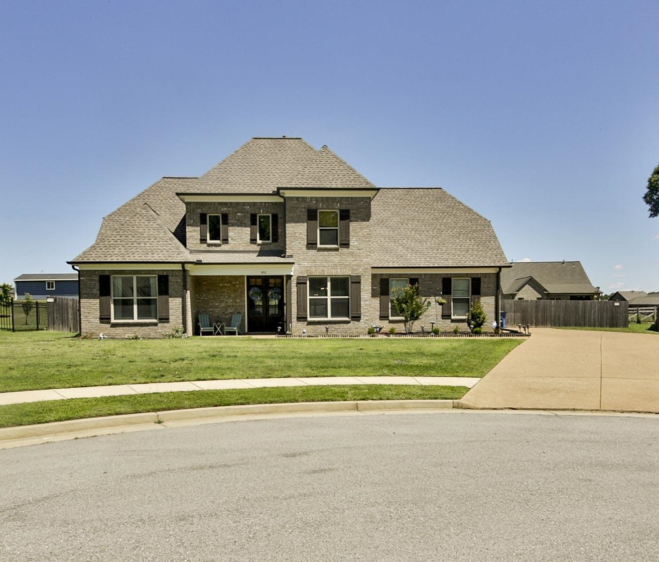 402 CHINKAPIN, Atoka, TN, 38004