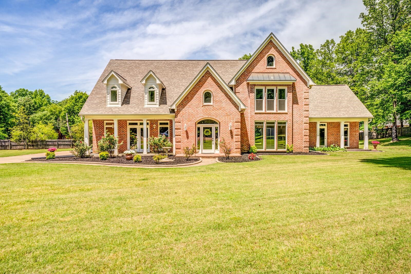 9426 ALEX DICKSON, Bartlett, TN, 38133