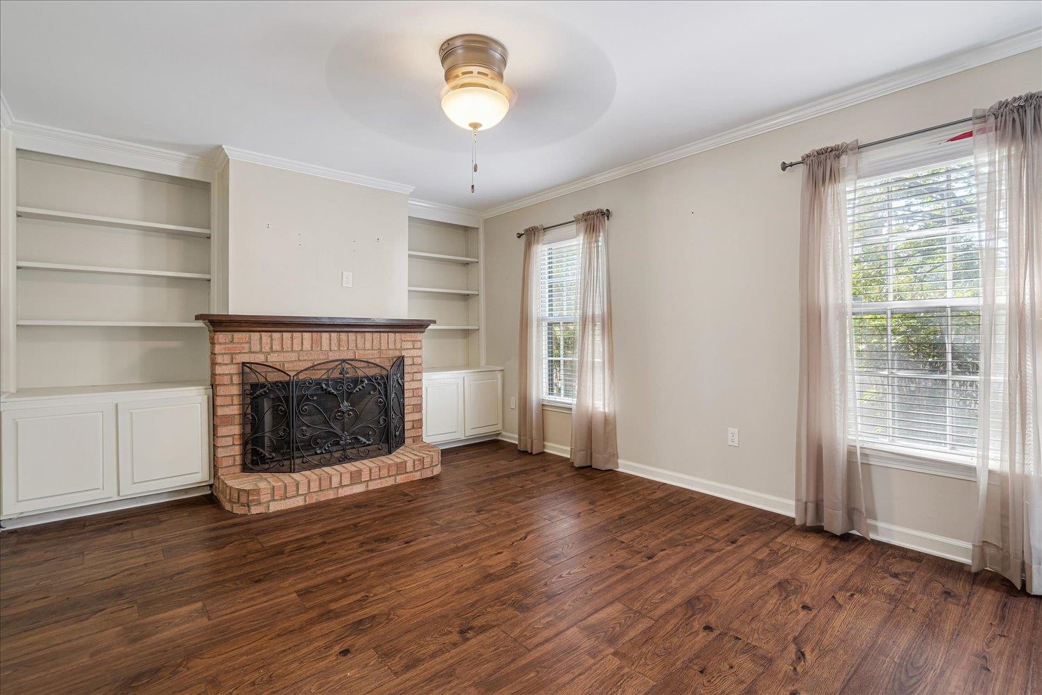 6976 COUNTRY, Germantown, TN, 38138