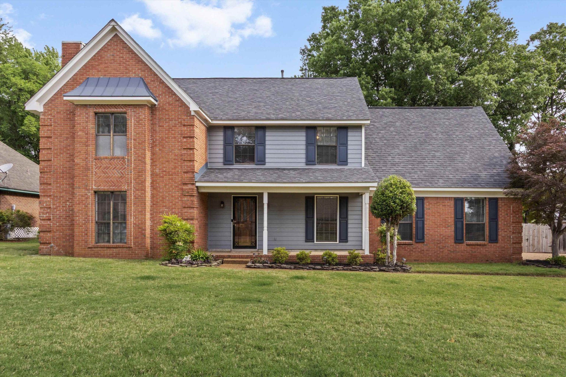 6102 YORK HILL DR