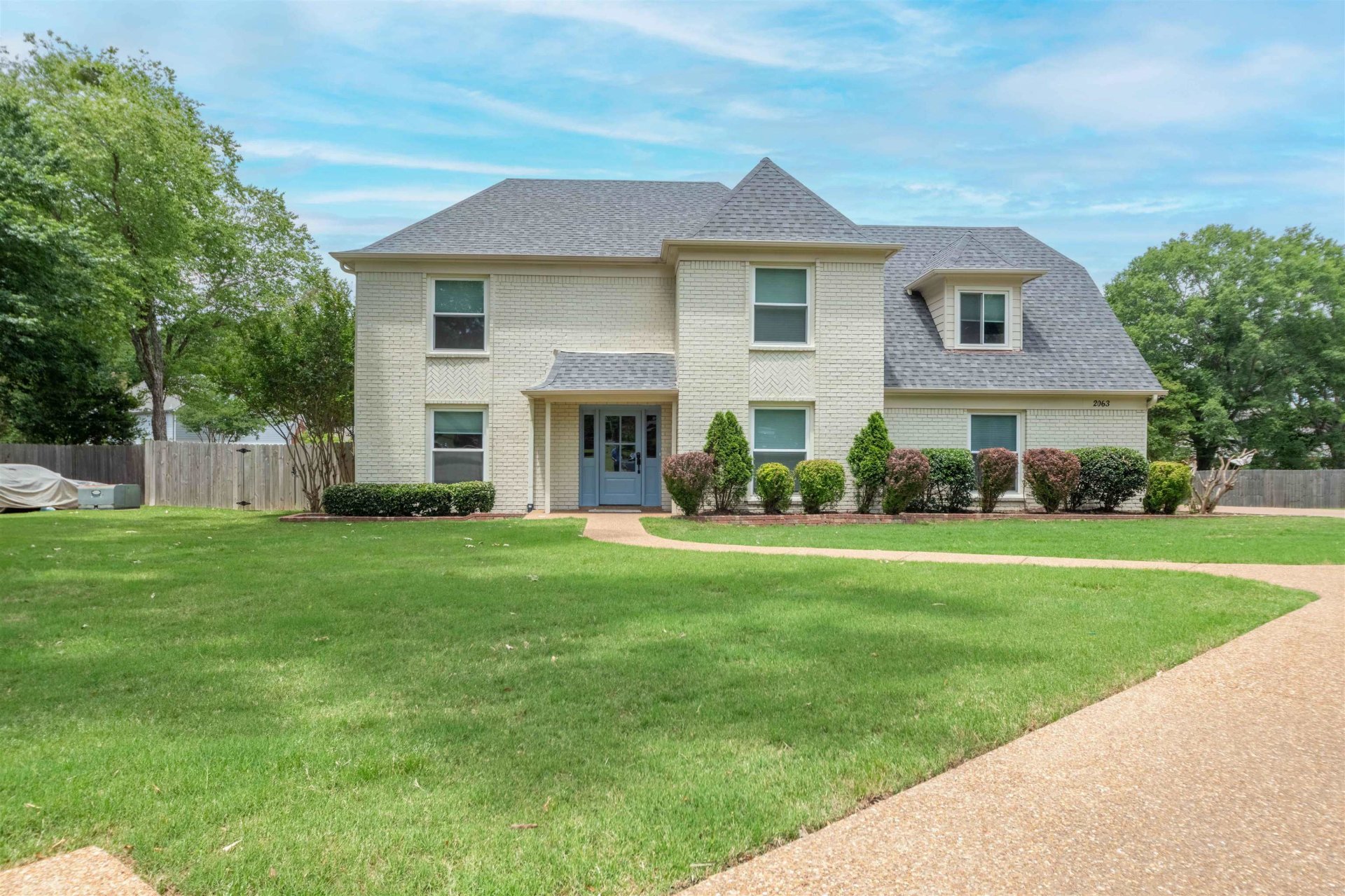 2063 DALKEITH, Germantown, TN, 38139