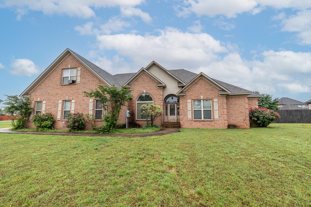 80 EASLEY, Munford, TN, 38058