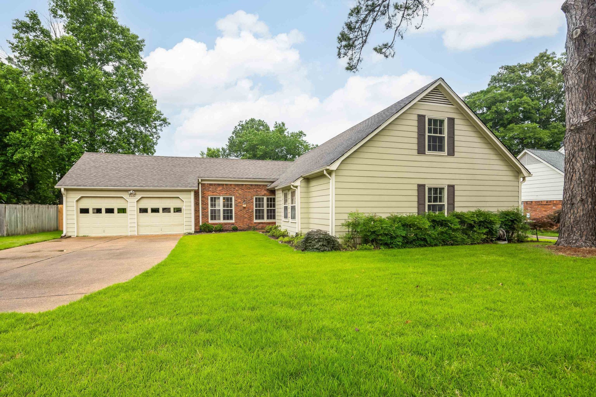 8604 SANDPOINT, Germantown, TN, 38139