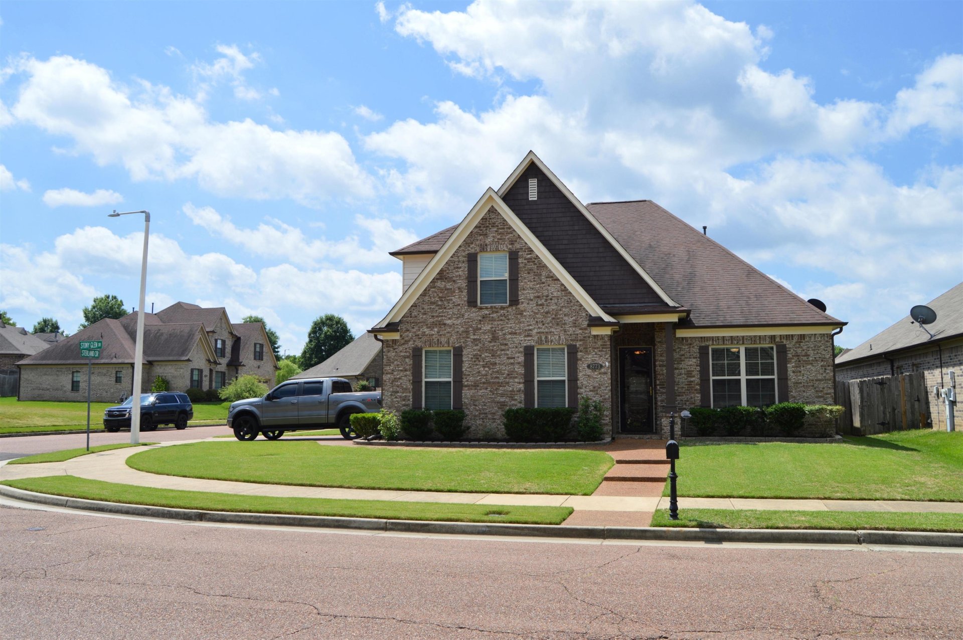8773 STONY GLEN, Bartlett, TN, 38133