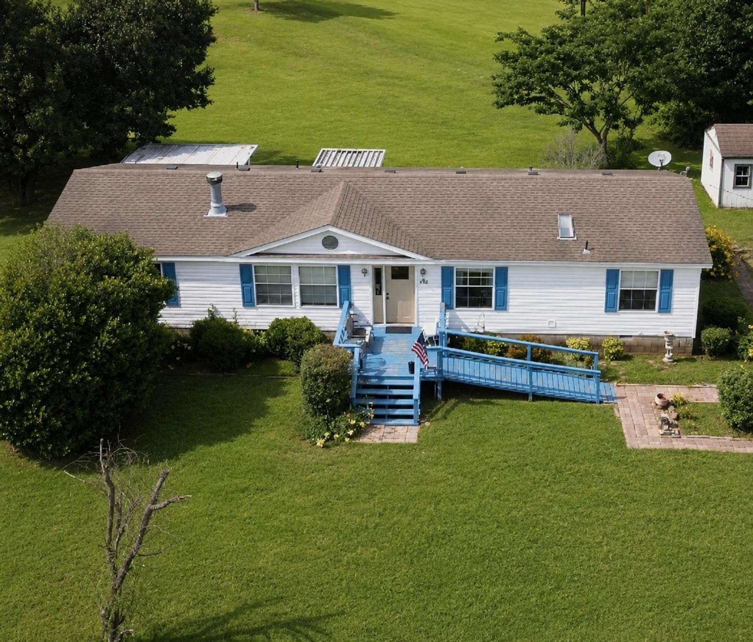 656 ROBERTSON, Mason, TN, 38049