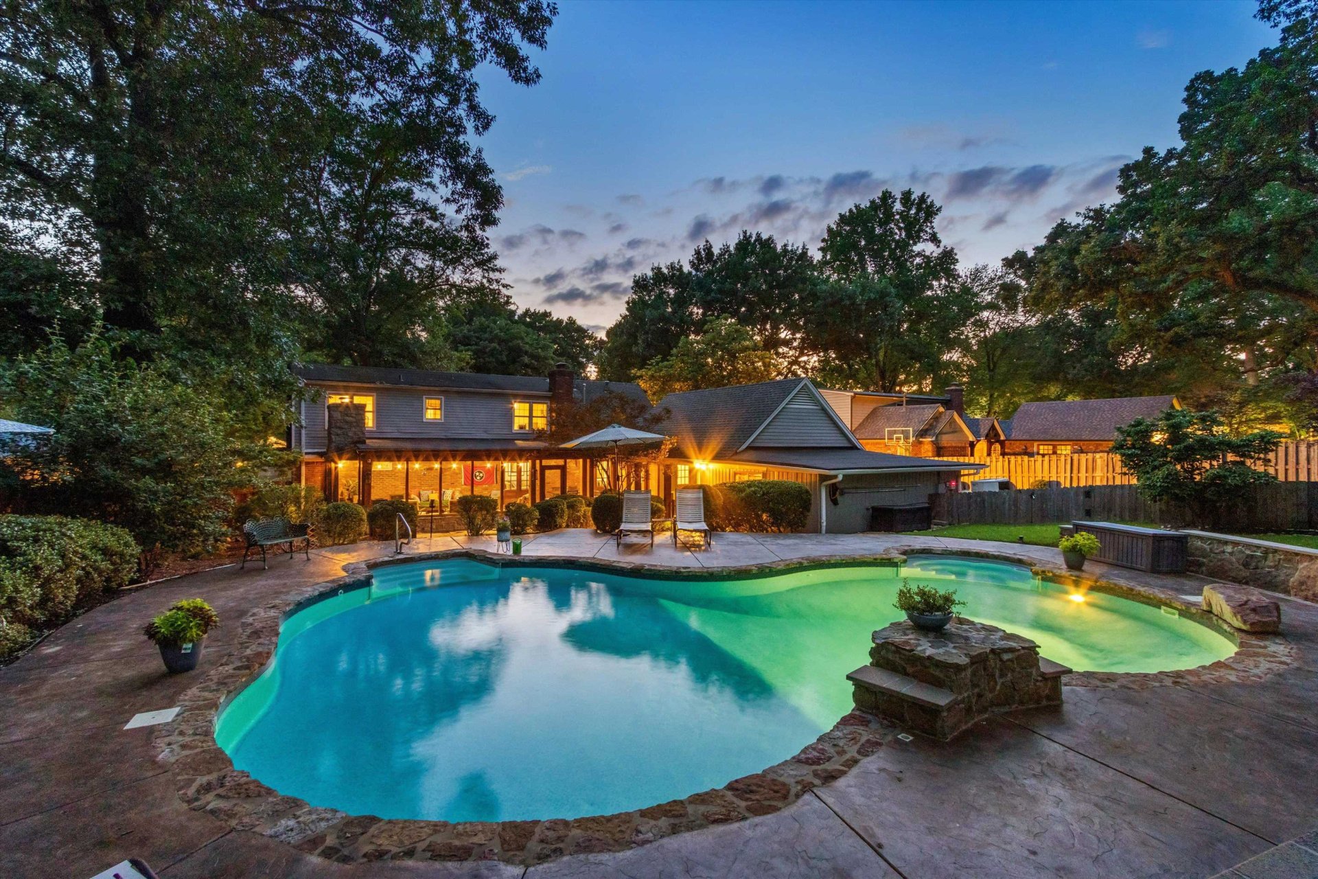 2066 KNOLL, Germantown, TN, 38138