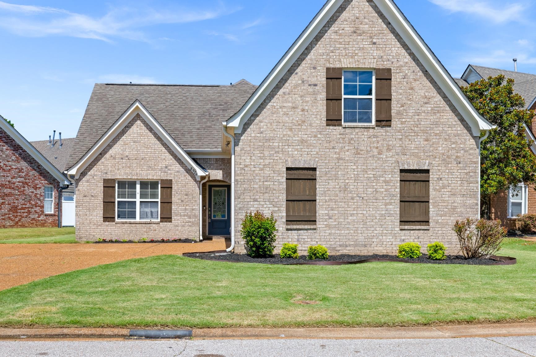 8924 VILLAGE LAKE, Bartlett, TN, 38002